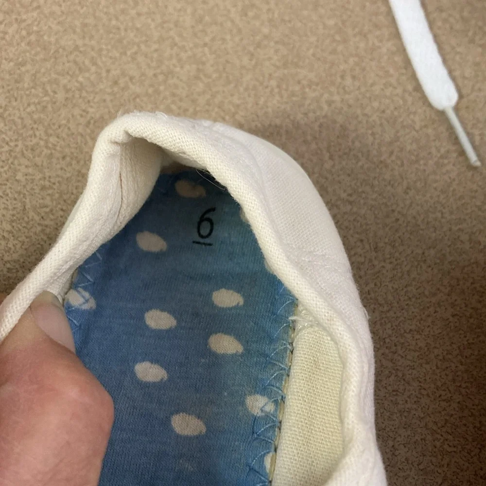 3 pair tennis shoes - Picture 10 of 10